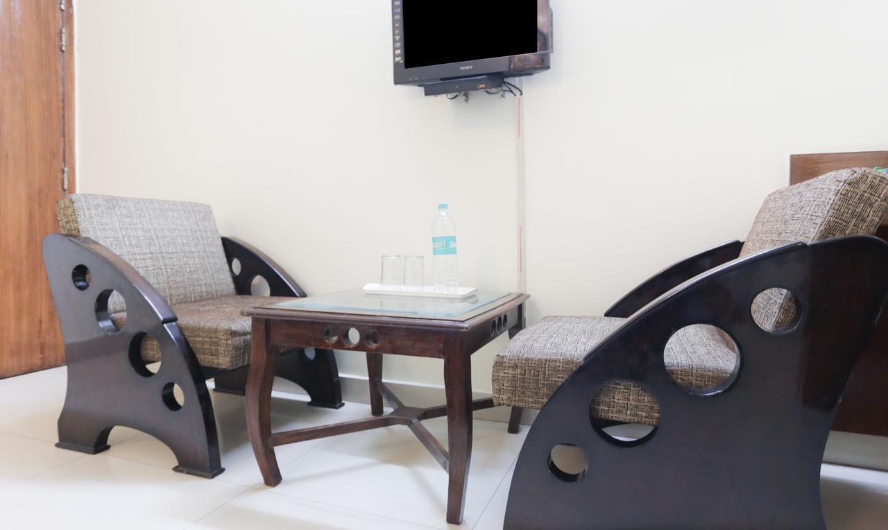Treebo Shanta Inn Лакнау Екстериор снимка